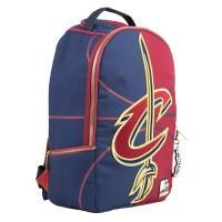 Peut-on se balader avec un sac à dos aux couleurs de sa franchise NBA favorite?