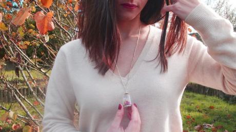 Un rayon de soleil en hiver et une mini clairière dans un collier Un rayon de soleil en hiver et une mini clairière dans un collier
