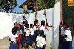 Peinture murale dans une école primaire de Kribi