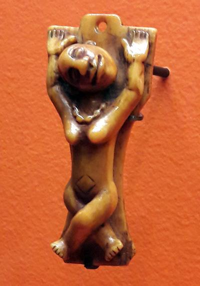 Crucifix-feminin