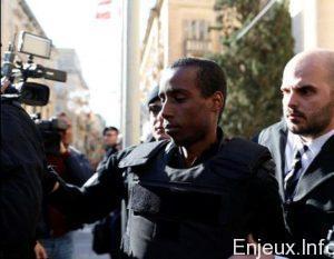 Les deux pirates de l’air libyens déférés devant un tribunal à Malte