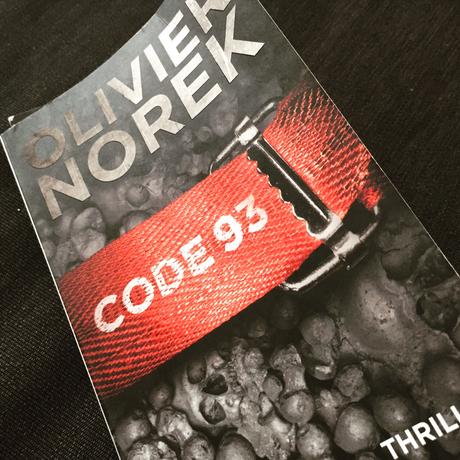 Apple vous offre un livre : Code 93 d'Olivier Norek  
