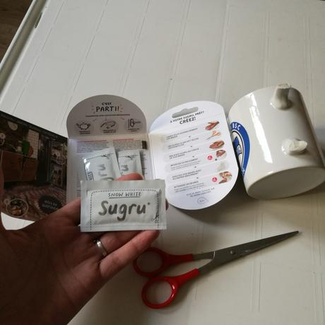 Test de la pâte modulable fixante Sugru