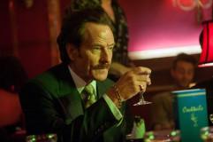 Robert Mazur (Bryan Cranston) dans Infiltrator