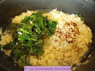 Risotto au chou et aux pignons de pin (Vegan)