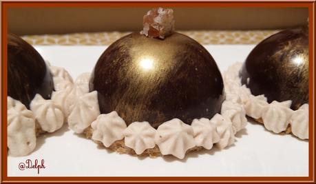 Dômes en chocolat à la mousse de marron Dômes en chocolat à la mousse de marron