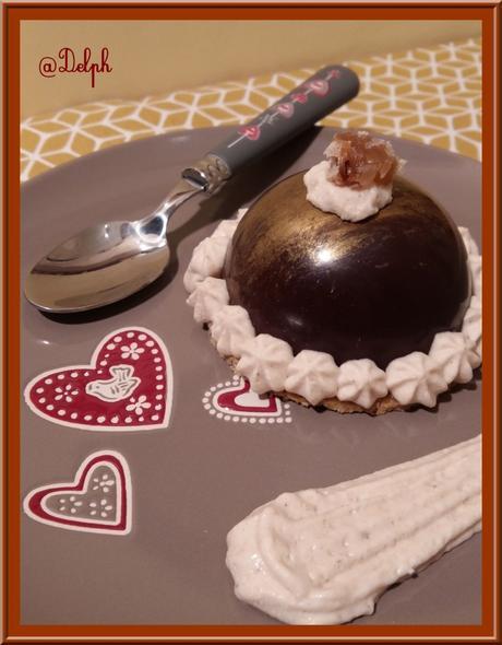 Dômes en chocolat à la mousse de marron Dômes en chocolat à la mousse de marron