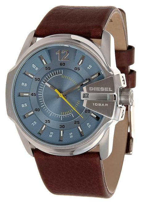 10 montres homme à moins de 150 euros montres-homme-moins-de-150-euros-diesel-master-chief