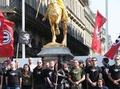 nous signale niche #PesteBrune #Tours Dissidence française