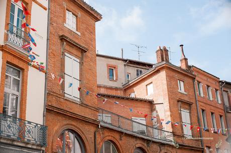 Vacances à Toulouse. Shooting photos d'inspiration. Holydays in Toulouse. Inspiration shooting photos. Vacances à Toulouse. Shooting photos d'inspiration. Holydays in Toulouse. Inspiration shooting photos.
