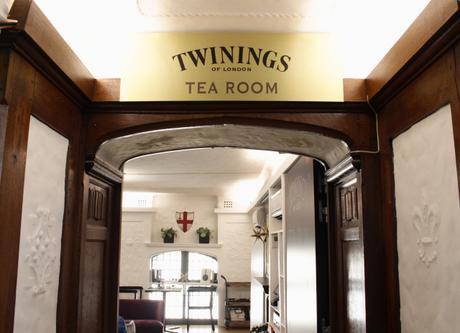 A la découverte de WHSmith et du salon de thé Twinings