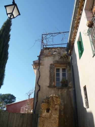 P1050946 MAISON ANCIENNE MURVIEL 19 01 17  (1224 x 1632).jpg