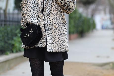 manteau fausse-fourrure léopard