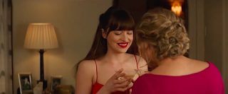 Caps des nouveaux spots TV Fifty Shades Darker