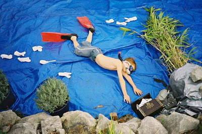 C’est trobô !
jan von holleben - dreams of flying (via bienbienbien)