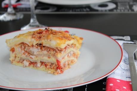 Pâtes, poulet, céleri, porc