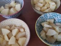 Clafoutis aux pommes poires et chocolat Cliquer sur les photographies pour les agrandir