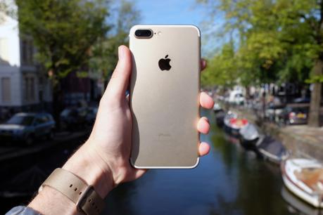 Apple a vendu plus de 78 millions d'iPhone au cours du trimestre octobre-décembre