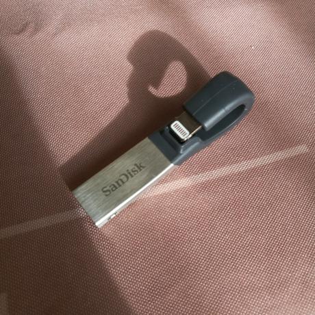 Présentation de la clé iXpand 64 gigas pour iPhone et iPad