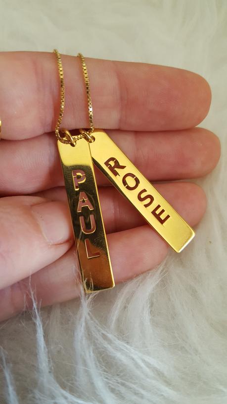 In love des bijoux personnalisés Onecklace