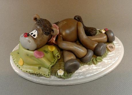 Petit poney en porcelaine froide Petit poney en porcelaine froide