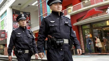 Appeler la police à Shanghai : 110