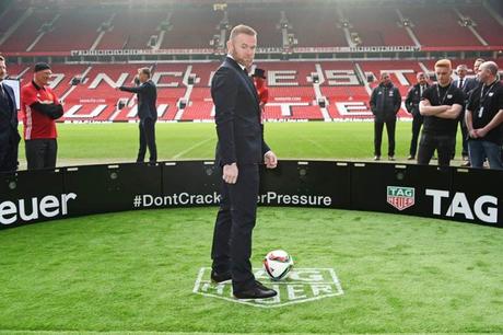 TAG Heuer & Manchester United dévoilent les éditions spéciales avec le s joueurs à Old Trafford Stadium