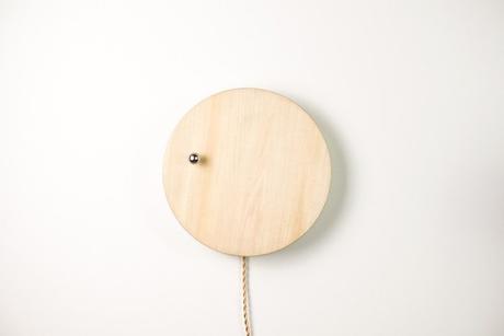 7 Flyte’s New Magnetized Clock