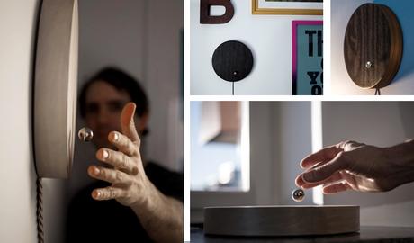 Flyte magnetized clock