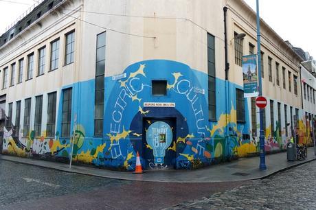 dublin street art temple bar