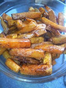 Frites de patates douces au four