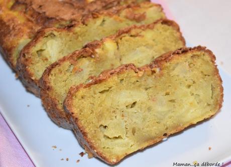 Cake aux pommes et aux jaunes d'oeufs