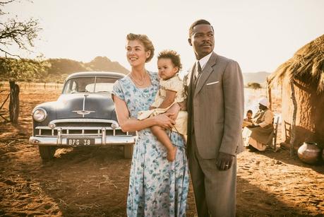 A UNITED KINGDOM, avec Rosamund Pike et David Oyelowo L'histoire vraie d'un amour qui a défié un empire au Cinéma le 29 Mars 2017 #AUnitedKingdom