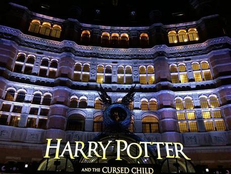 Harry-Potter-and-the-cursed-child-Exhibition-Harry-Potter-House-of-MinaLima-London-Charonbellis