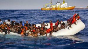 Près de 730 migrants secourus en un jour au large de la Libye