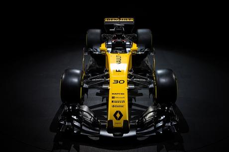 Bell & Ross dévoile la BR03 RS17 à Londres lors du lancement de la nouvelle voiture RS17 Renault Sport Formula One Team™