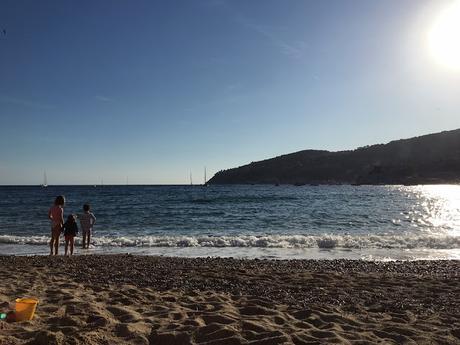 Vacances de février... à domicile Vacances de février... à domicile