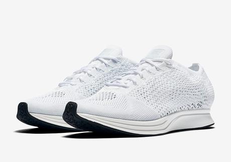 526628-100 Nike Flyknit Racer Goddess Triple White