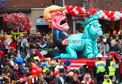 Trump en vedette du carnaval de Düsseldorf 2017