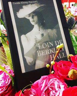 Loin de Berkley Hall - Coralie Khong-Pascaud