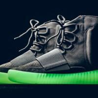 Focus sur les 10 paires de sneakers les plus valorisées de 2016 Focus sur les 10 paires de sneakers les plus valorisées de 2016