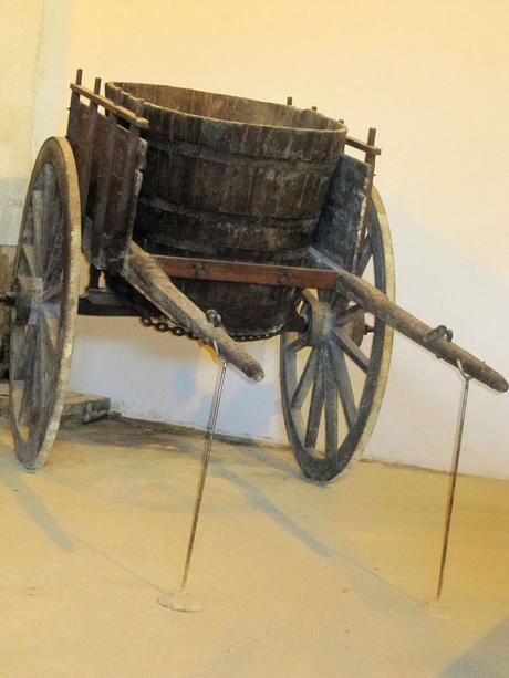 Pays étranger- La Sicile - visite d'une Cave....