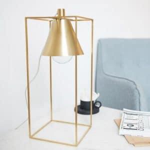 Des luminaires en laiton dans mon intérieur