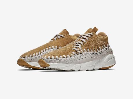 Nike Air Footscape Woven Chukka Flat Gold Nike Air Footscape Woven Chukka Flat Gold