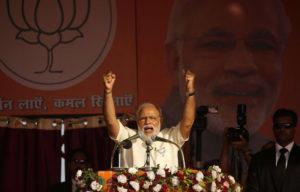 Inde- Législatives régionales: Narendra Modi triomphalement accueilli  par le BJP