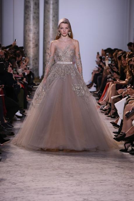 ELIE SAAB Haute Couture Printemps-Eté 2017 – A l’Aube de l’Eveil