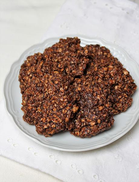 Cookies sans cuisson (au chocolat et cacahuètes)