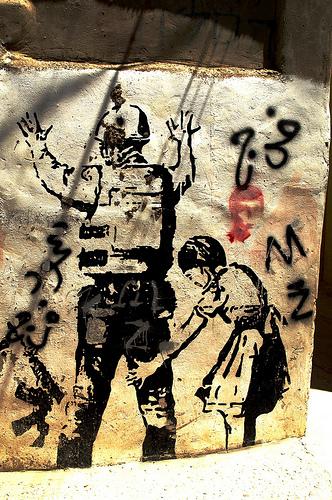La dystopie du g(r)affeur (1/2) : Banksy et le Walled Off Hotel de Bethléem