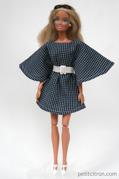 Nouveau patron pour Barbie : la robe ange (et la ceinture!) - Paperblog