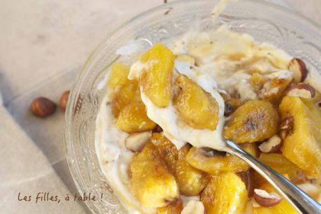Fruits exotiques au yaourt grec (et recette jaune pour le mois de l’endométriose) Fruits exotiques au yaourt grec (et recette jaune pour le mois de l’endométriose)